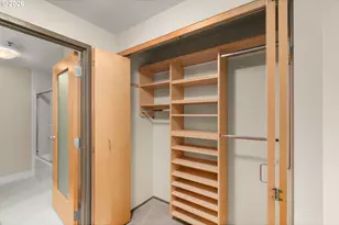 1221 SW 10th Ave, Portland, OR 97205 - Photo 17