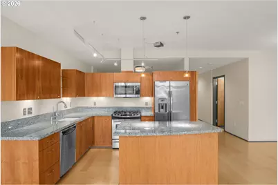 1221 SW 10th Ave #702, Portland, OR 97205 - Photo 13