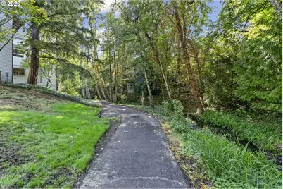 3676 Spring Ln, Lake Oswego, OR 97035 - Photo 35
