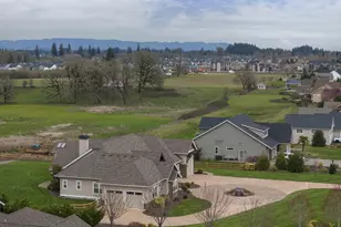 2455 SW W Wind Dr, McMinnville, OR 97128 - Photo 43