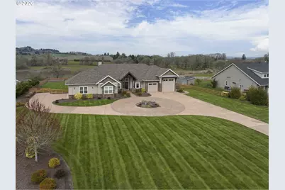 2455 SW West Wind Dr, McMinnville, OR 97128 - Photo 3