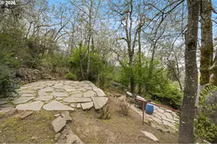 1841 Fairmount Blvd, Eugene, OR 97403 - Photo 41