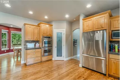 8100 Briar Ln, Tillamook, OR 97141 - Photo 15