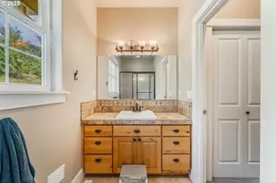 8100 Briar Ln, Tillamook, OR 97141 - Photo 35