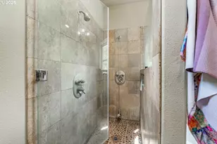 8100 Briar Ln, Tillamook, OR 97141 - Photo 43