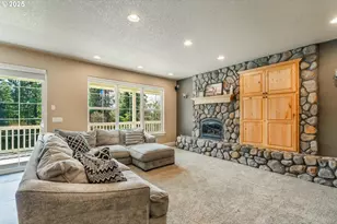 8100 Briar Ln, Tillamook, OR 97141 - Photo 23