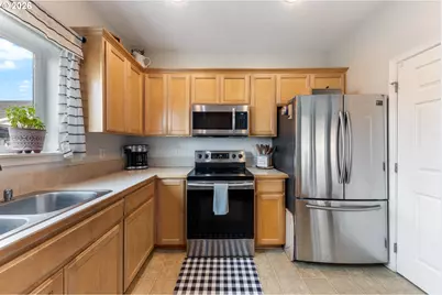 415 NW Viola St, Sheridan, OR 97378 - Photo 17