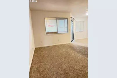 9987 SE Talbert St, Clackamas, OR 97015 - Photo 5