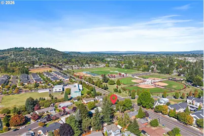 1438 SE Cochran Dr, Gresham, OR 97080 - Photo 37