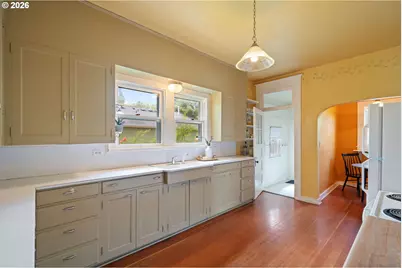 6635 NE Mallory Ave, Portland, OR 97211 - Photo 17
