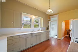 6635 NE Mallory Ave, Portland, OR 97211 - Photo 17