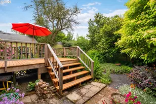 6635 NE Mallory Ave, Portland, OR 97211 - Photo 37