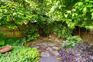 6635 NE Mallory Ave, Portland, OR 97211 - Photo 41