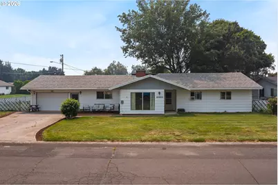 10301 Emily Dr, Island City, OR 97850 - Photo 27