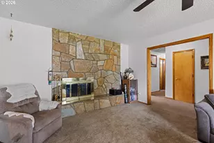 10301 Emily Dr, Island City, OR 97850 - Photo 15