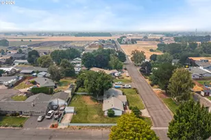 10301 Emily Dr, Island City, OR 97850 - Photo 29