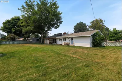 10301 Emily Dr, Island City, OR 97850 - Photo 37