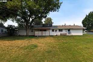 10301 Emily Dr, Island City, OR 97850 - Photo 39