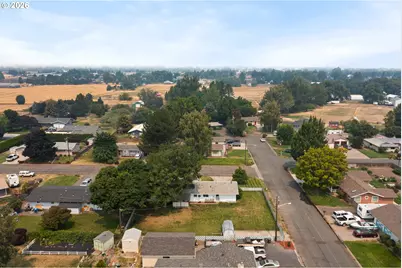 10301 Emily Dr, Island City, OR 97850 - Photo 31