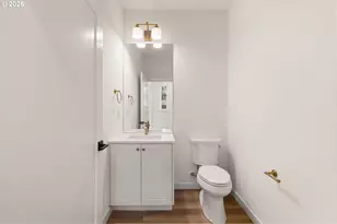 1524 NE Jarrett St, Portland, OR 97211 - Photo 13