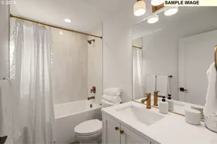 1524 NE Jarrett St, Portland, OR 97211 - Photo 15