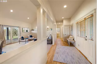 [Address not provided], Creswell, OR 97426 - Photo 13