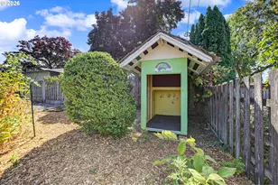 3267 SE 179th Ave, Portland, OR 97236 - Photo 45
