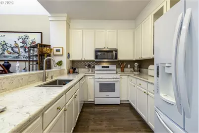 324 4th St, Lake Oswego, OR 97034 - Photo 11