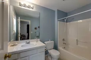 324 4th St, Lake Oswego, OR 97034 - Photo 21