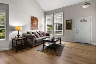 68323 E Twinberry Loop, Mount Hood Village, OR 97067 - Photo 3