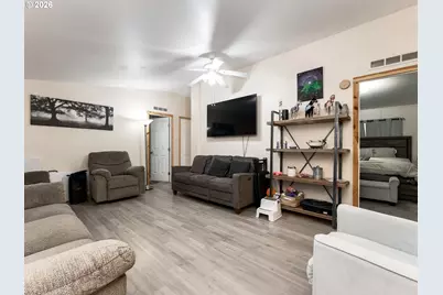 15619 NE Caples Rd, Brush Prairie, WA 98606 - Photo 5