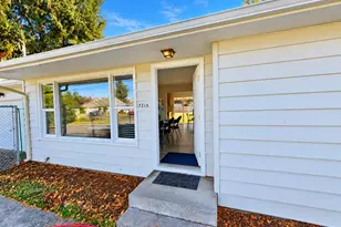 7215 NE 131st Ave, Vancouver, WA 98682 - Photo 3