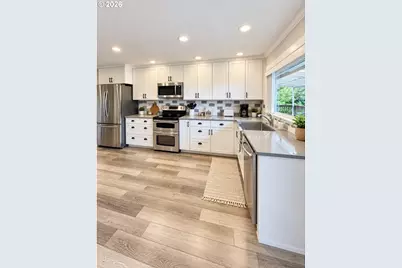 703 Miller Dr, La Grande, OR 97850 - Photo 5