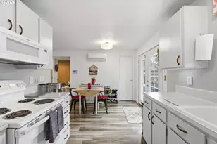 511 NE 7th St, Battle Ground, WA 98604 - Photo 13