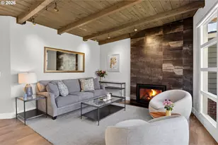 9824 SW 56th Ave, Portland, OR 97219 - Photo 7