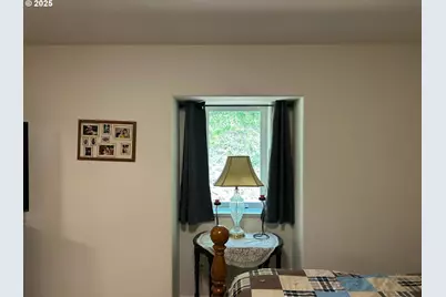 1690 Skyline Dr, Tillamook, OR 97141 - Photo 13