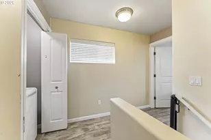 891 Kentucky Ave, Coos Bay, OR 97420 - Photo 13
