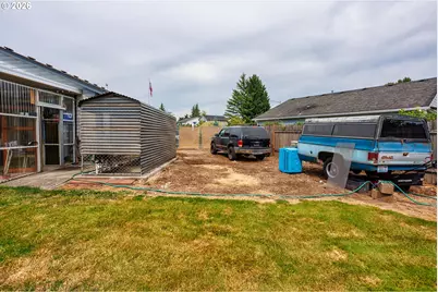 2008 NW 9th Ave, Battle Ground, WA 98604 - Photo 11