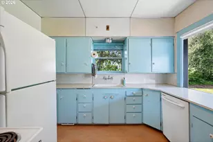2105 SE Ochoco St, Portland, OR 97222 - Photo 23