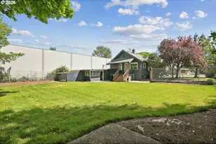 2105 SE Ochoco St, Portland, OR 97222 - Photo 39
