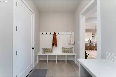 8044 SW Knudsen Pl, Portland, OR 97223 - Photo 35