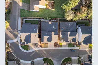 8044 SW Knudsen Pl, Portland, OR 97223 - Photo 41