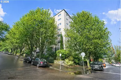 2021 SW Main St #32, Portland, OR 97205 - Photo 47