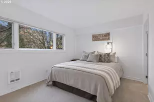 2021 SW Main St, Portland, OR 97205 - Photo 19