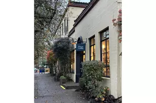 709 SW 16th Ave, Portland, OR 97205 - Photo 23