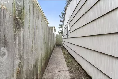 1148 18th Ave, Longview, WA 98632 - Photo 27
