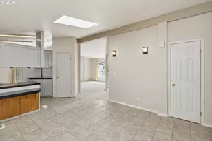 318 Peacock Ln, Kelso, WA 98626 - Photo 25