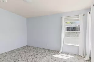 318 Peacock Ln, Kelso, WA 98626 - Photo 29