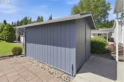 318 Peacock Ln, Kelso, WA 98626 - Photo 41