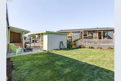 612 N Cascade Dr #23, Woodburn, OR 97071 - Photo 35